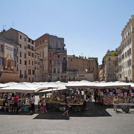 Appartamentino Campo Dei Fiori Rom Exteriör bild